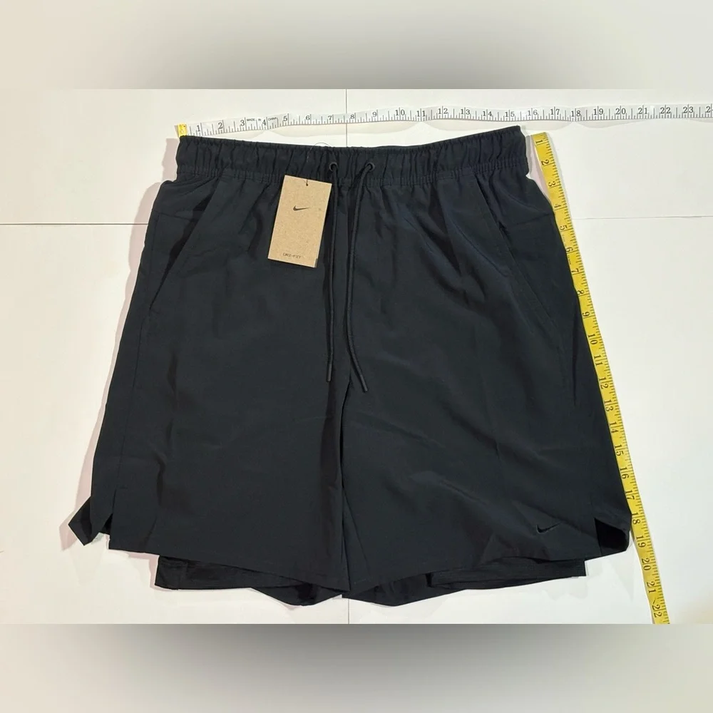 Nike Unlimited Men's Dri-FIT ADV 7